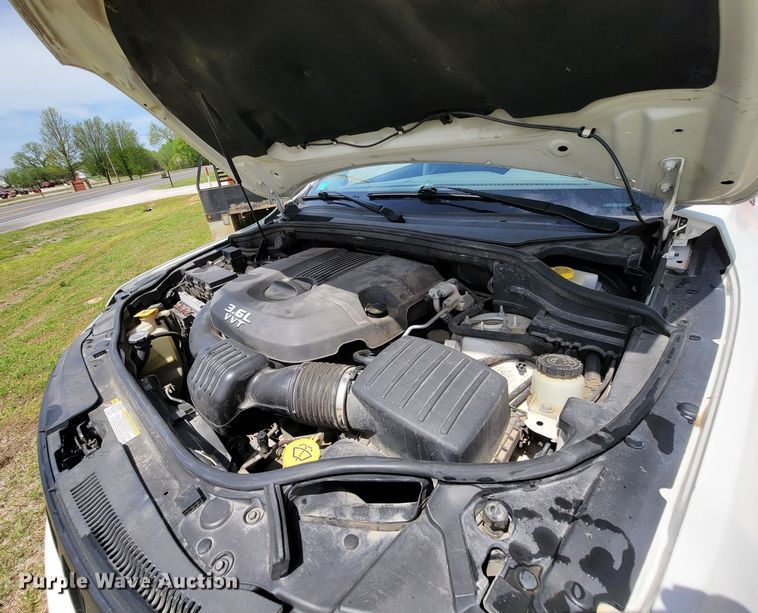 image for item HY9009 2012 Jeep Grand Cherokee Laredo  SUV