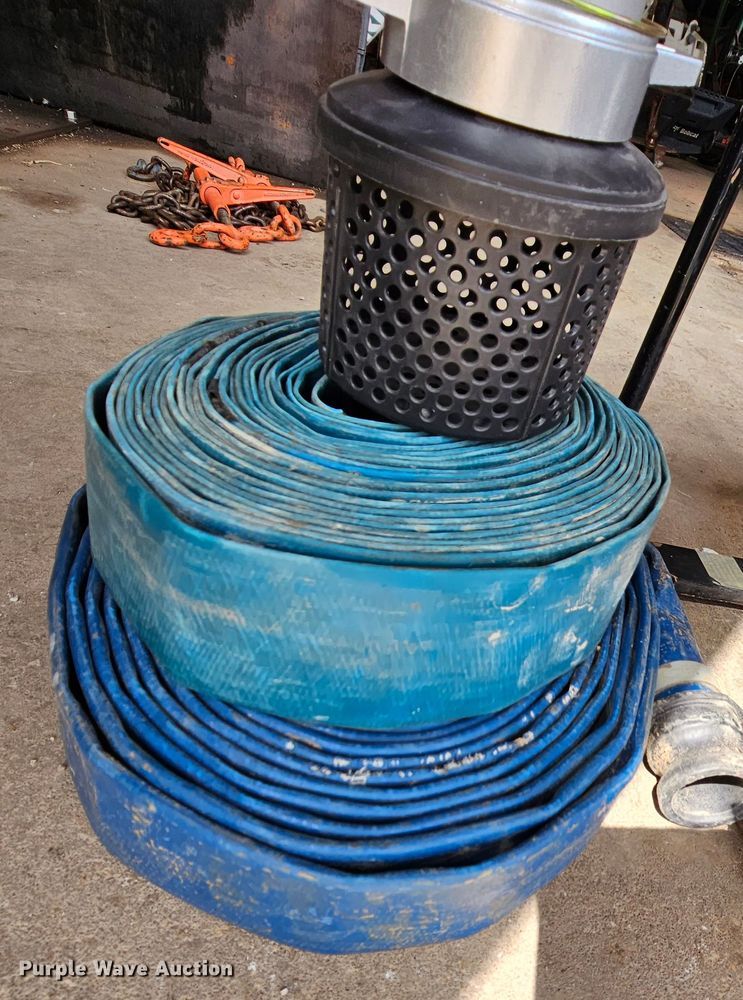 image for item IB9751 (2) pumps