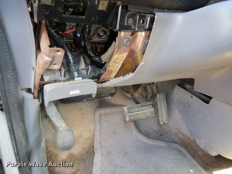 image for item IB9781 1997 Dodge Grand Caravan SE  van