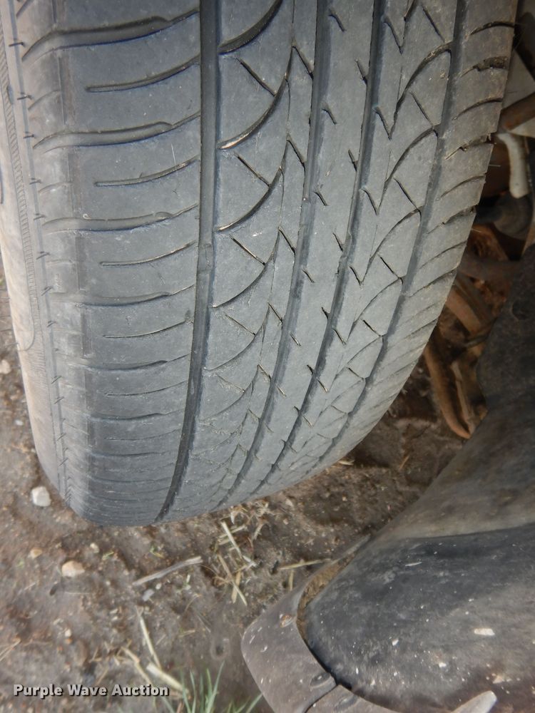 image for item IB9781 1997 Dodge Grand Caravan SE  van