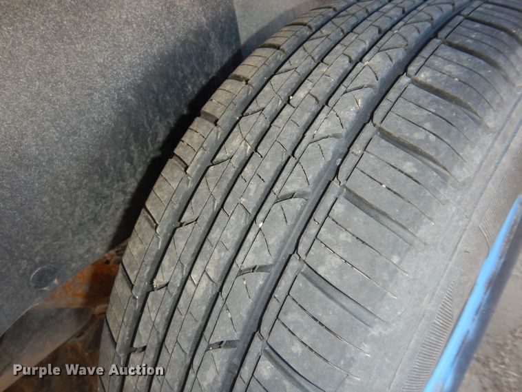 image for item IB9781 1997 Dodge Grand Caravan SE  van