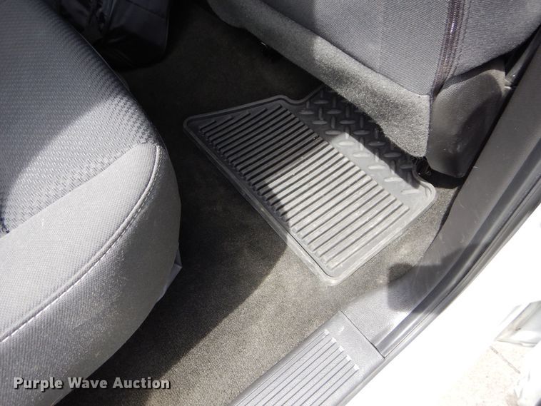 image for item JX9072 2017 Chevrolet Silverado 1500  Crew Cab pickup truck