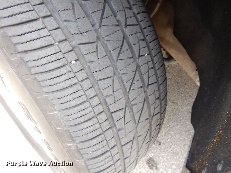 image for item JX9072 2017 Chevrolet Silverado 1500  Crew Cab pickup truck