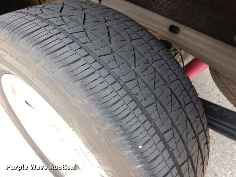 image for item JX9072 2017 Chevrolet Silverado 1500  Crew Cab pickup truck