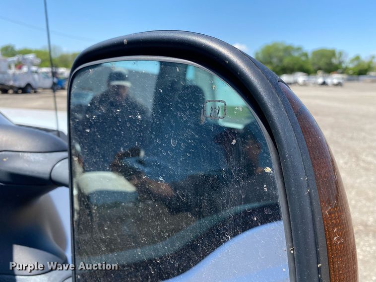 image for item KB9468 2006 Ford F450 Super Duty XLT  tow truck