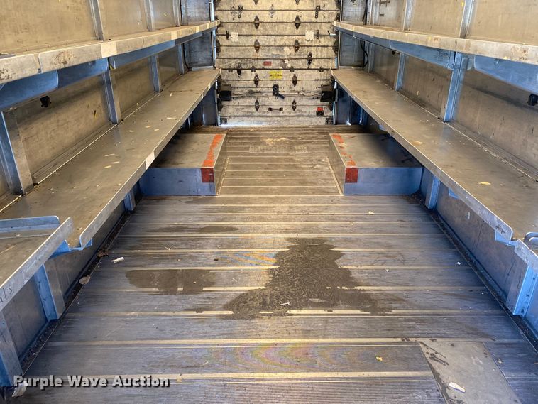 image for item KB9478 1999 Freightliner MT55  delivery truck