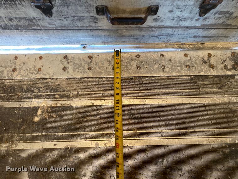 image for item KB9478 1999 Freightliner MT55  delivery truck