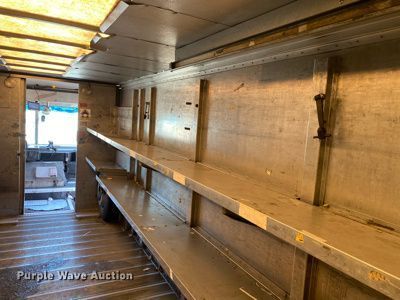 image for item KB9478 1999 Freightliner MT55  delivery truck