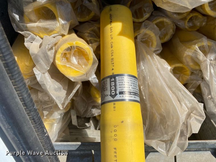 image for item KB9480 2000 Freightliner FL70  utility / service truck