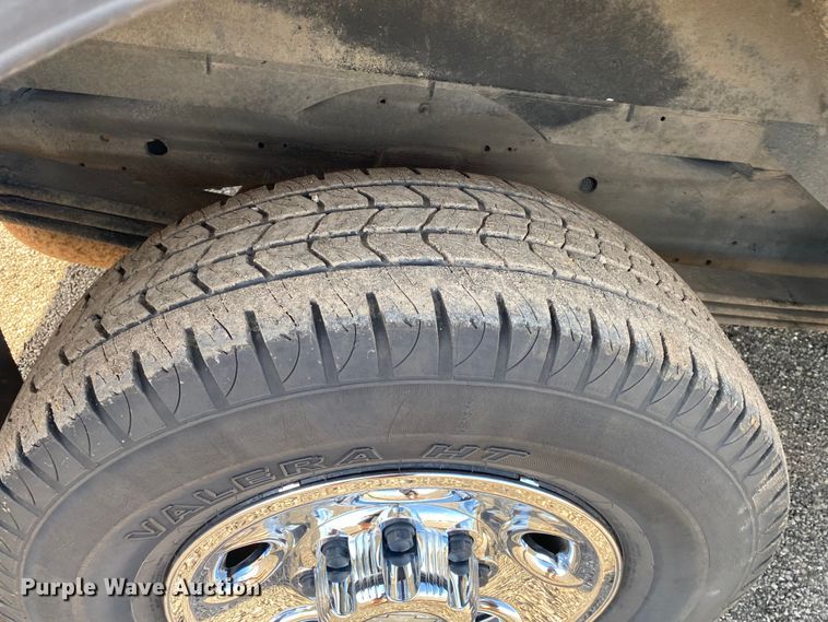 image for item KB9483 2007 Chevrolet Express  school bus