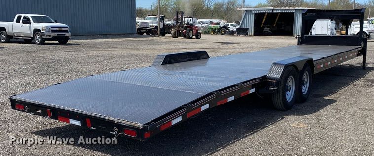 image for item KB9491 2021 Diamond C  equipment trailer