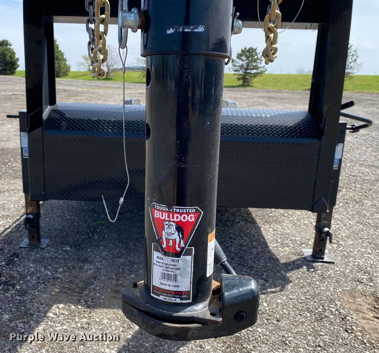 image for item KB9491 2021 Diamond C  equipment trailer