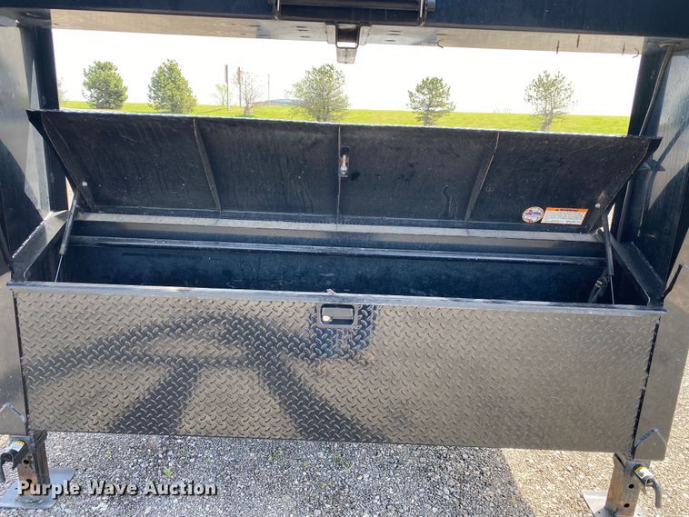 image for item KB9491 2021 Diamond C  equipment trailer