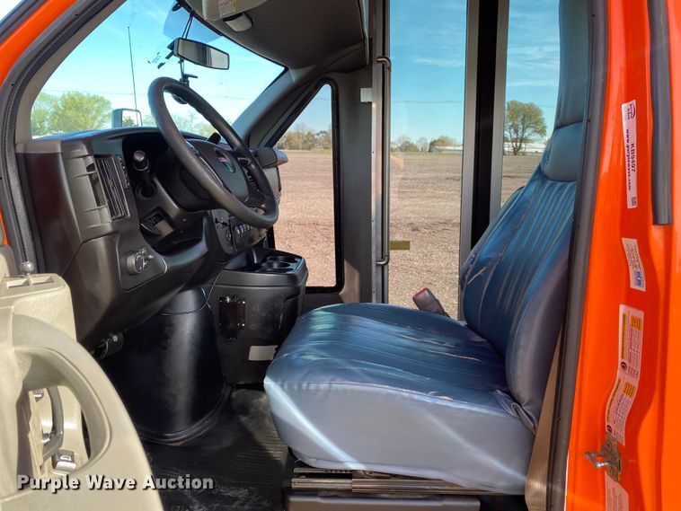 image for item KB9497 2014 GMC Savana  shuttle bus