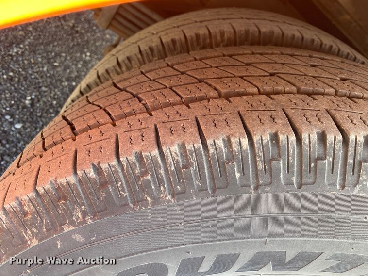 image for item KB9497 2014 GMC Savana  shuttle bus