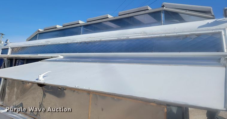 image for item KB9884 1984 GMC P3500  food truck