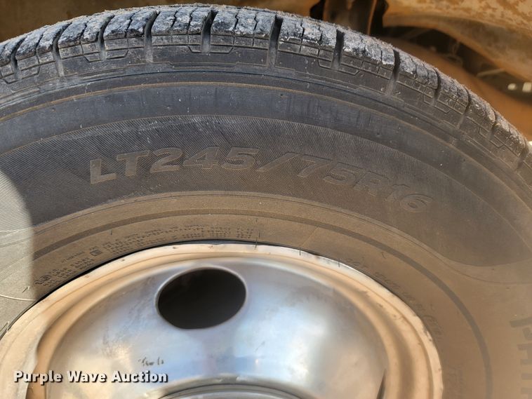 image for item KB9884 1984 GMC P3500  food truck