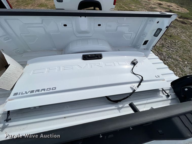 image for item KR9397 Chevrolet pickup bed