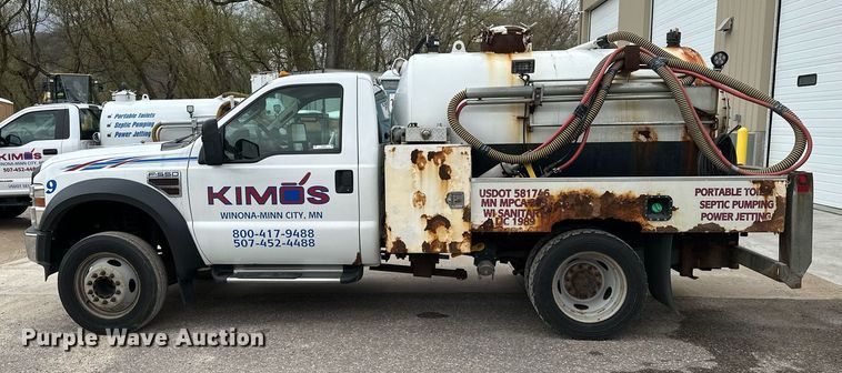 image for item KU9933 2009 Ford F550 Super Duty XL  vacuum truck
