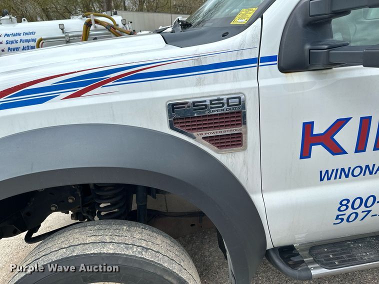 image for item KU9933 2009 Ford F550 Super Duty XL  vacuum truck