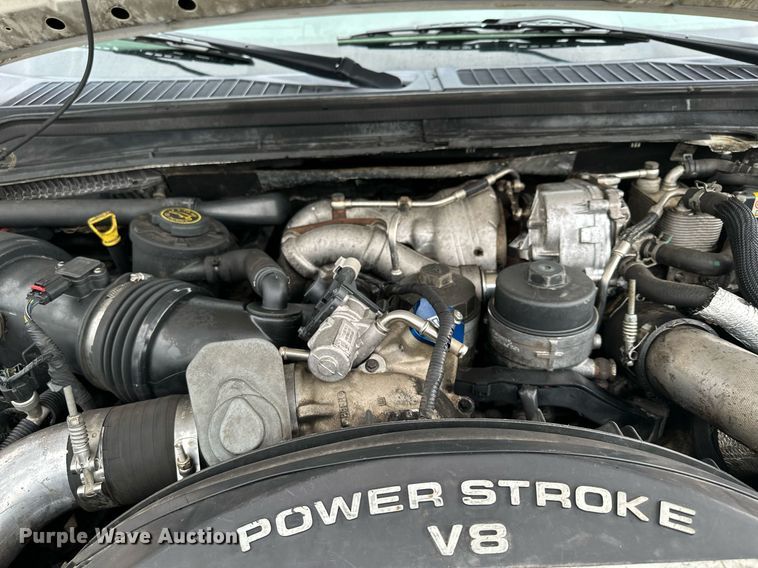 image for item KU9933 2009 Ford F550 Super Duty XL  vacuum truck