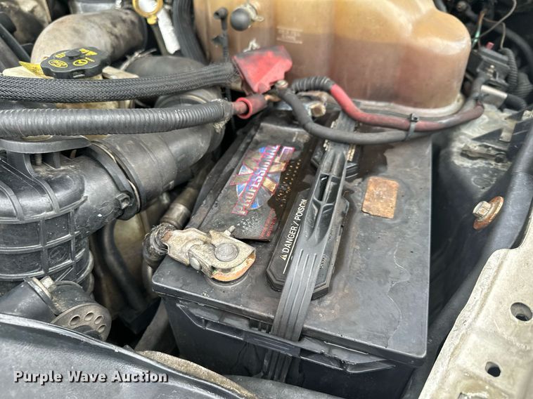 image for item KU9933 2009 Ford F550 Super Duty XL  vacuum truck