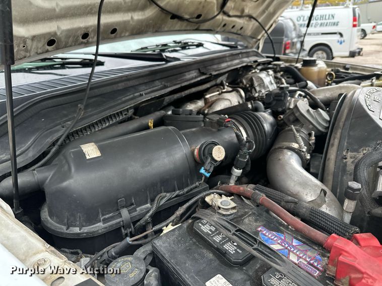 image for item KU9933 2009 Ford F550 Super Duty XL  vacuum truck