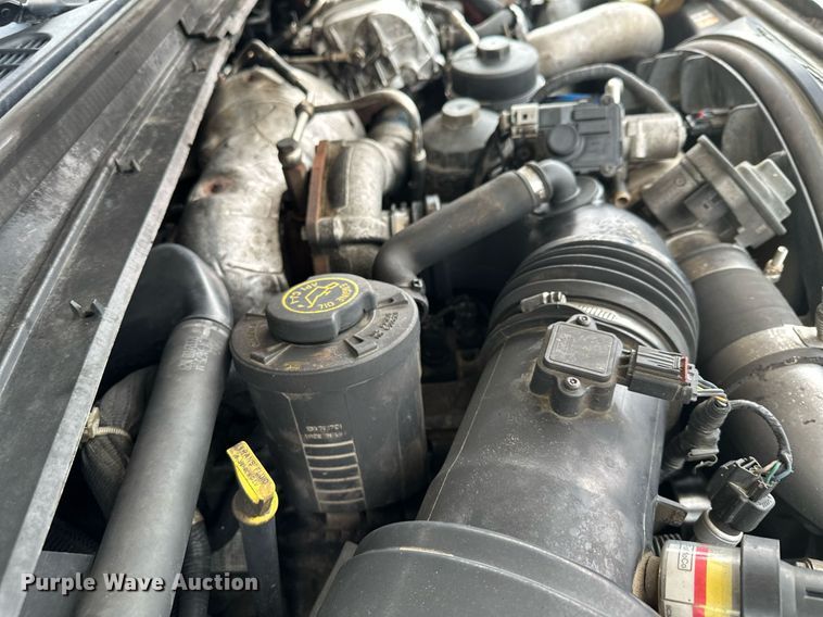 image for item KU9933 2009 Ford F550 Super Duty XL  vacuum truck