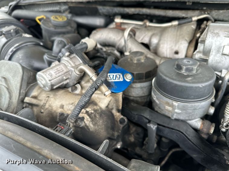 image for item KU9933 2009 Ford F550 Super Duty XL  vacuum truck