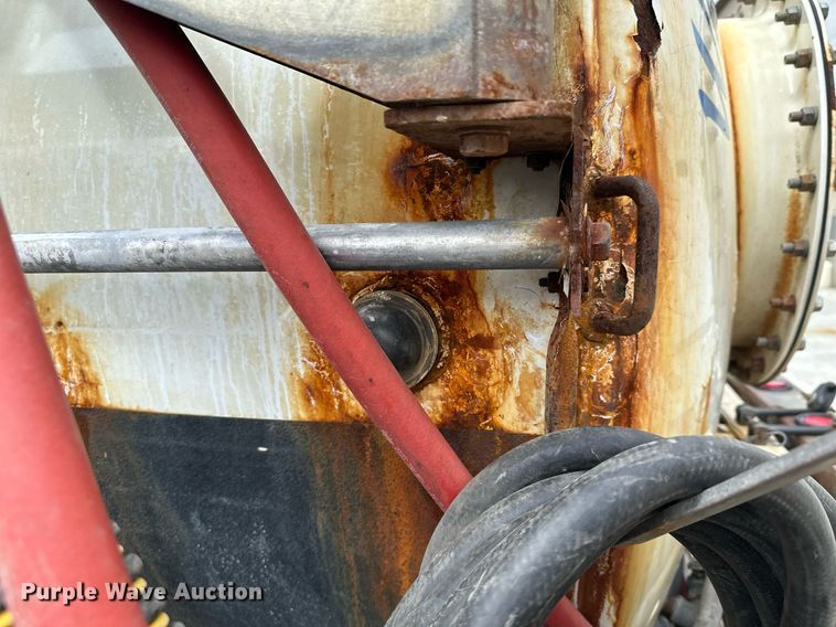 image for item KU9933 2009 Ford F550 Super Duty XL  vacuum truck