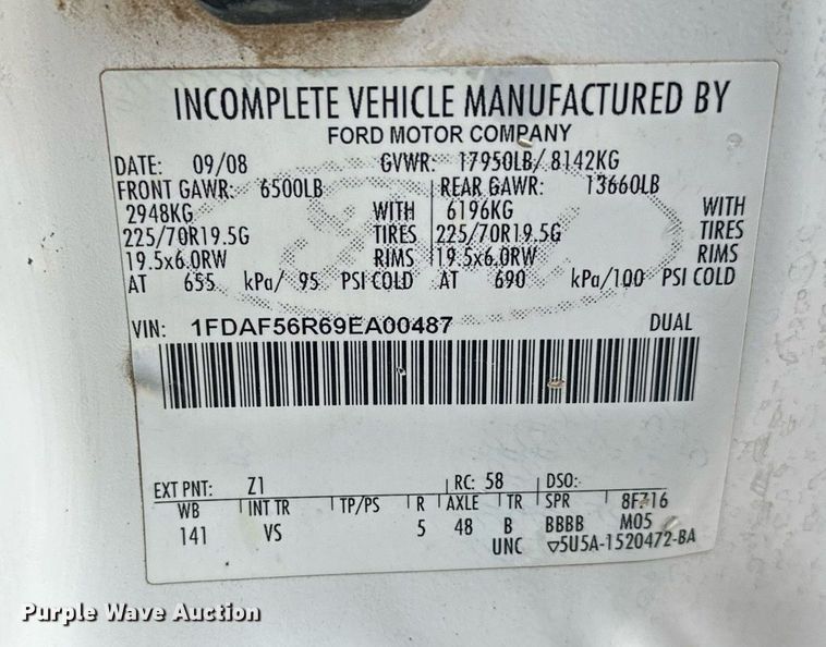 image for item KU9933 2009 Ford F550 Super Duty XL  vacuum truck