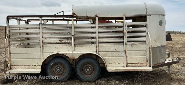image for item KX9037 WW Trailer  livestock trailer