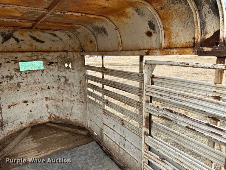 image for item KX9037 WW Trailer  livestock trailer