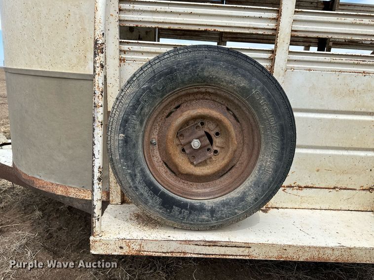 image for item KX9037 WW Trailer  livestock trailer