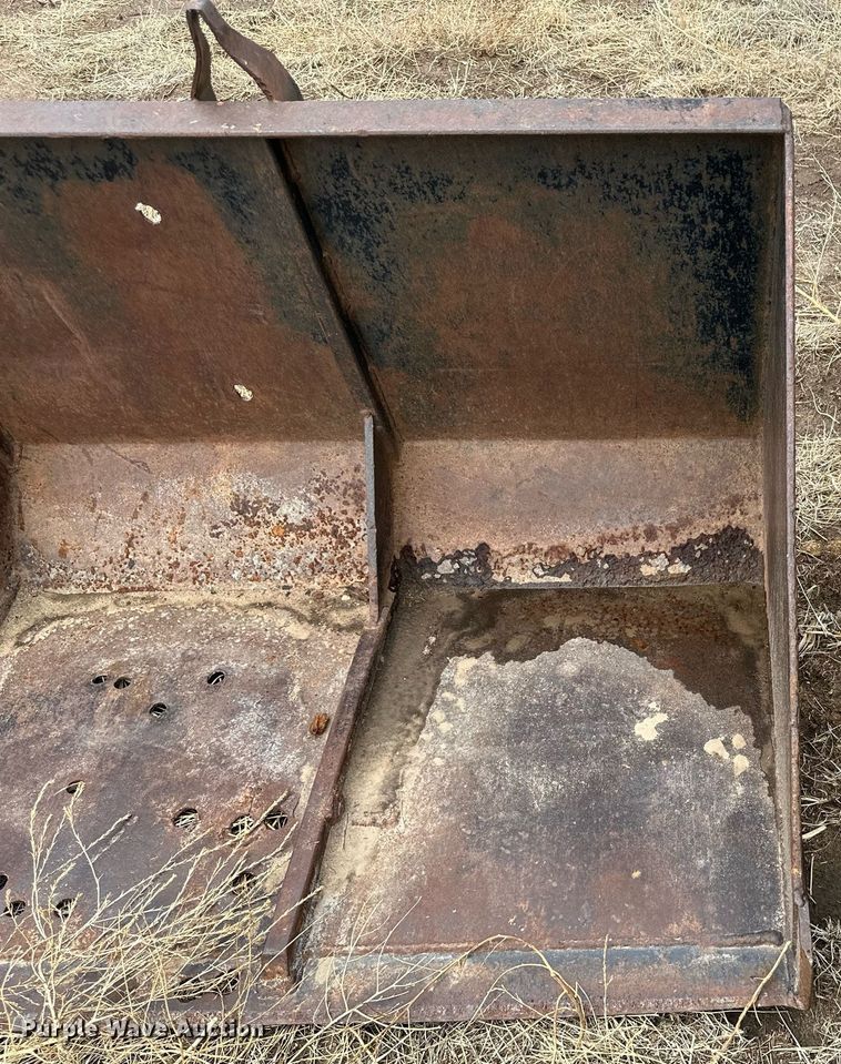 image for item KX9038 Bucket