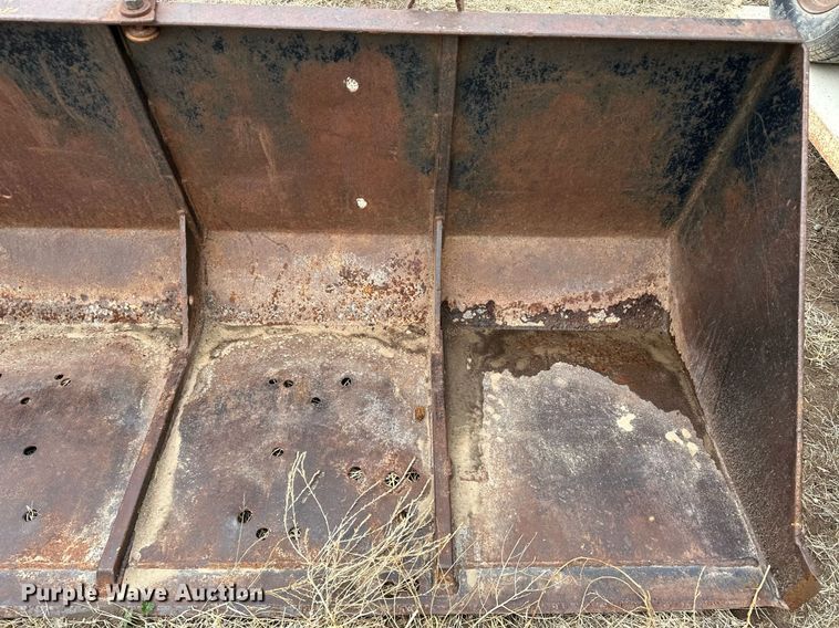 image for item KX9038 Bucket