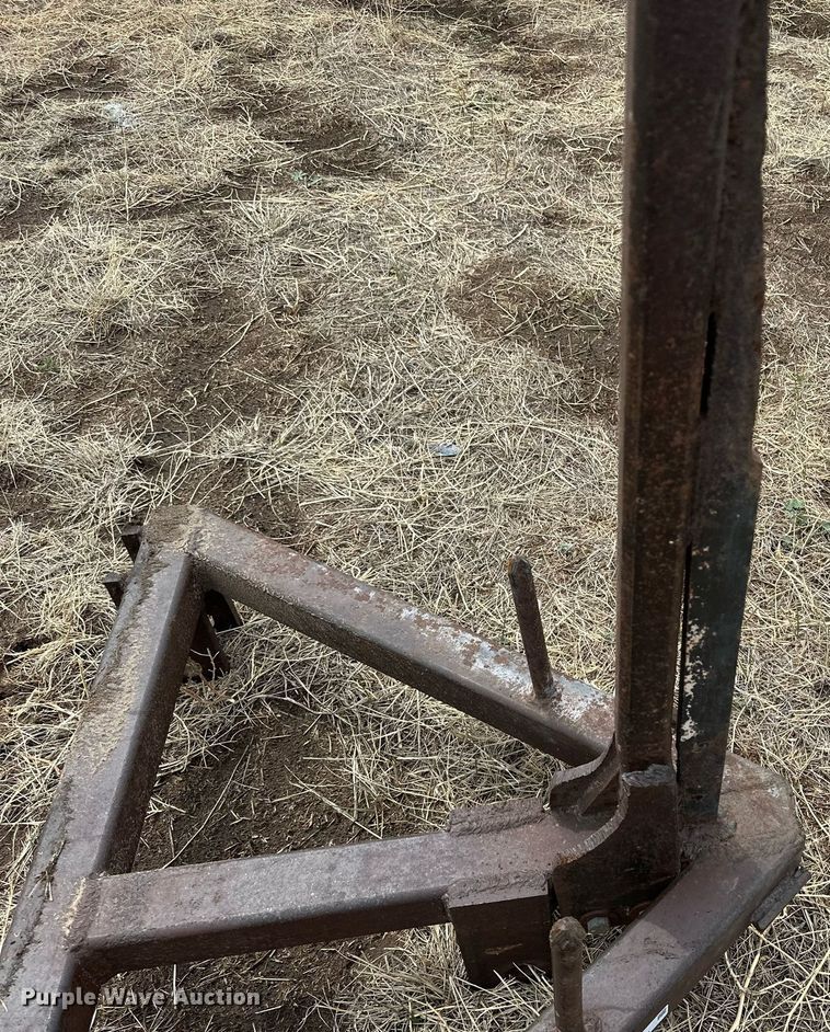 image for item KX9039 Bale spear