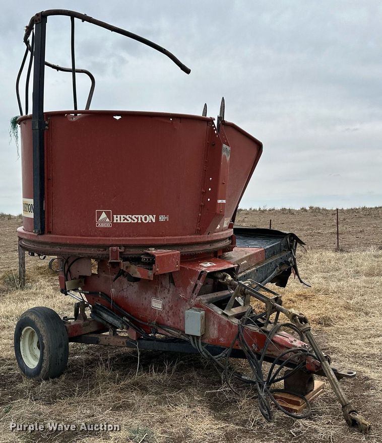 image for item KX9040 Hesston BP25  bale processor