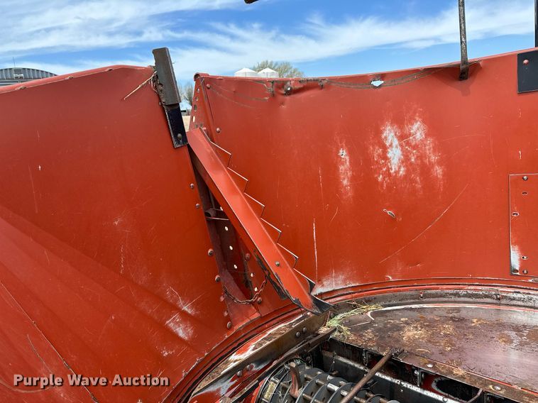 image for item KX9040 Hesston BP25  bale processor