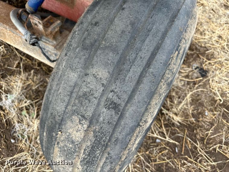 image for item KX9040 Hesston BP25  bale processor