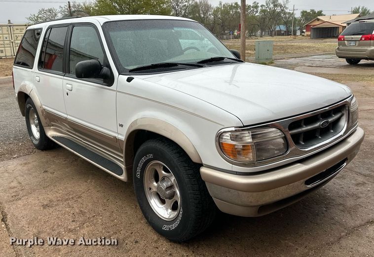 image for item KX9048 1998 Ford Explorer Eddie Bauer  SUV