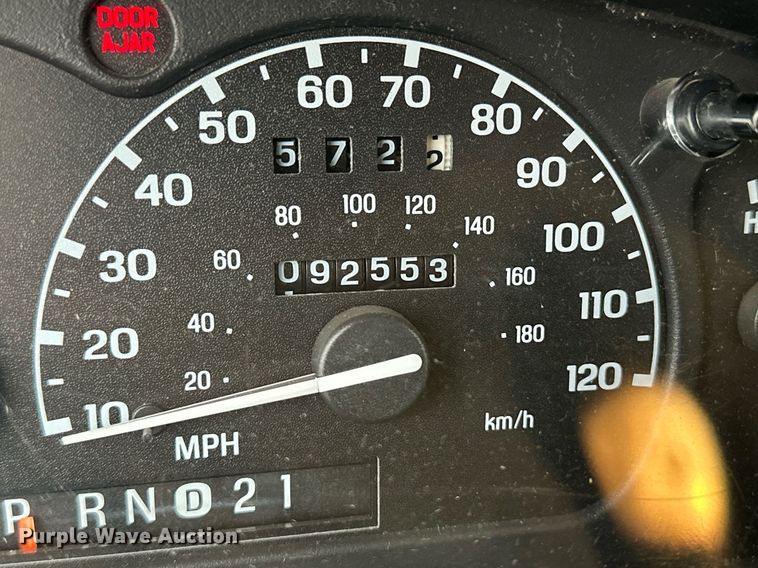 image for item KX9048 1998 Ford Explorer Eddie Bauer  SUV