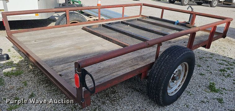 image for item LE9331 Utility trailer