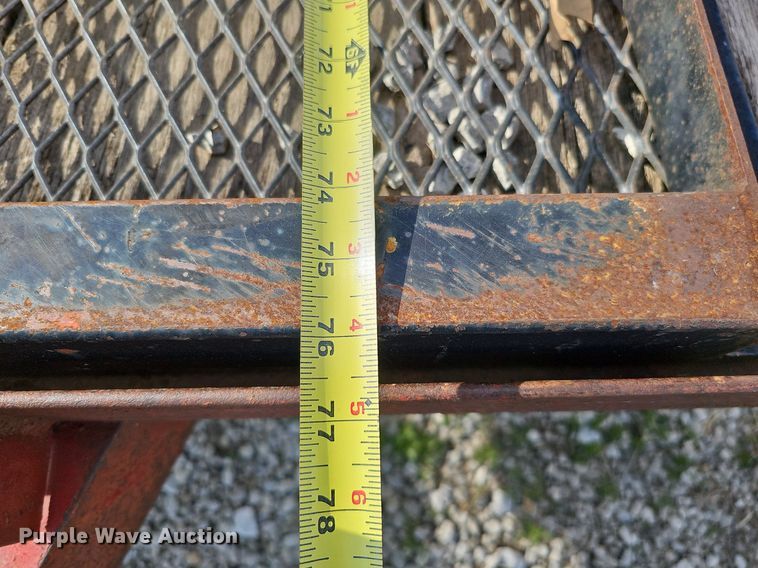 image for item LE9331 Utility trailer