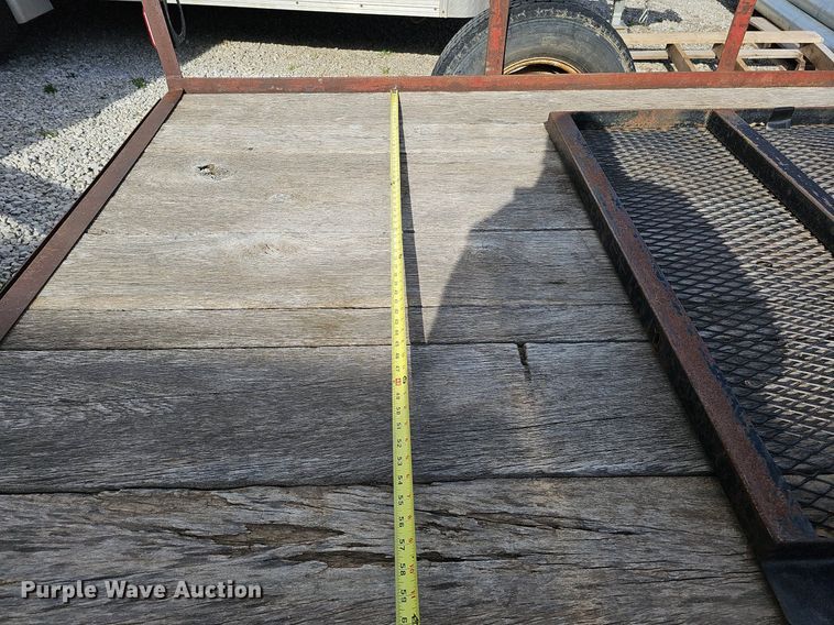 image for item LE9331 Utility trailer