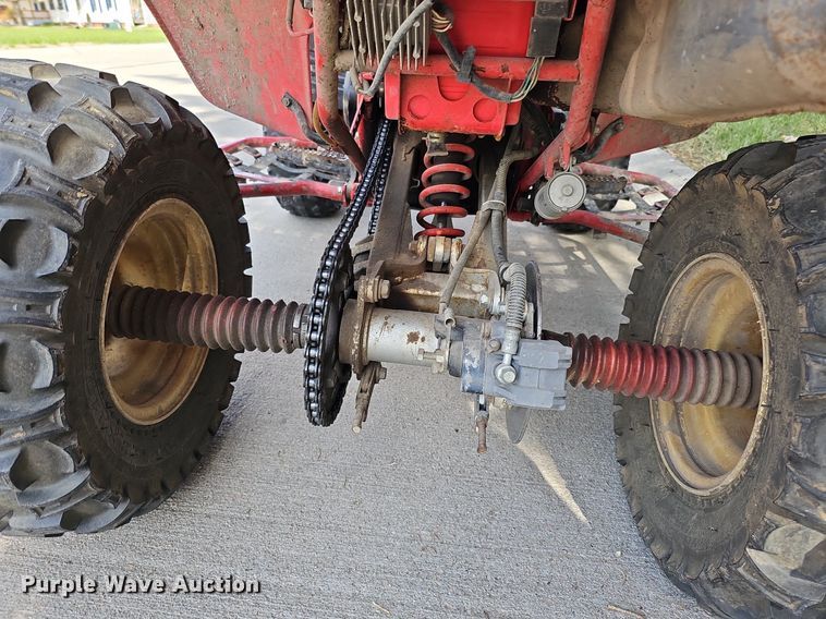 image for item LE9341 1987 Yamaha 350  ATV