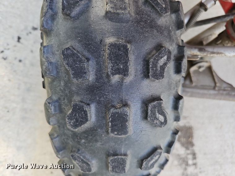 image for item LE9341 1987 Yamaha 350  ATV