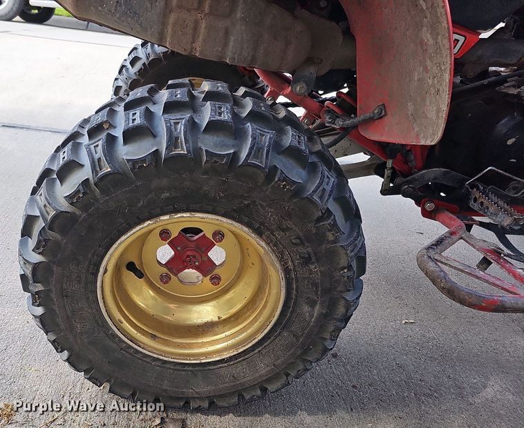 image for item LE9341 1987 Yamaha 350  ATV