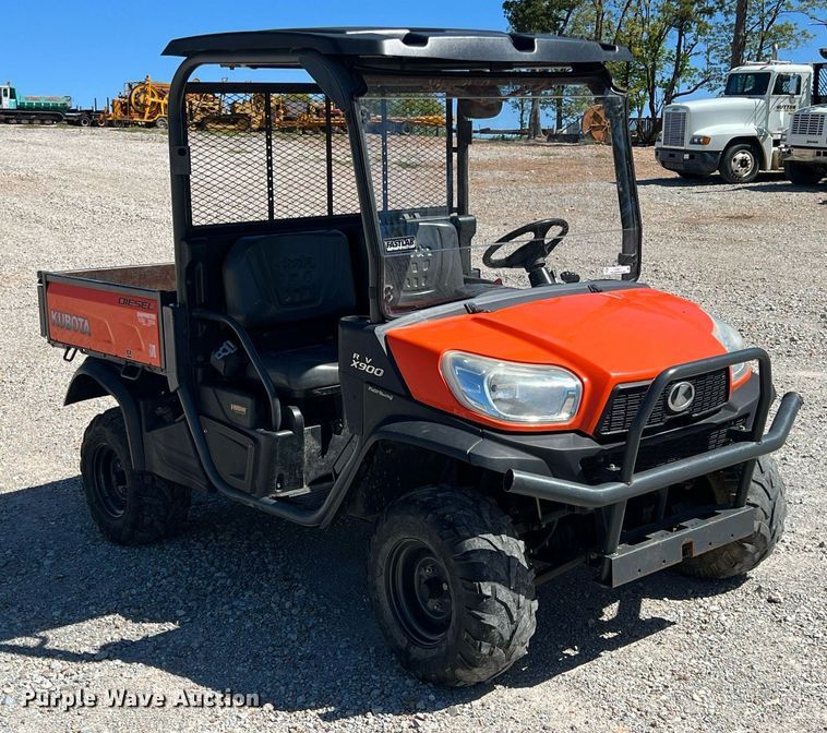 image for item LG9077 2015 Kubota RTV-X900  utility vehicle