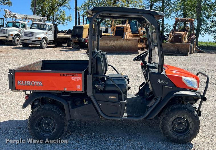 image for item LG9077 2015 Kubota RTV-X900  utility vehicle